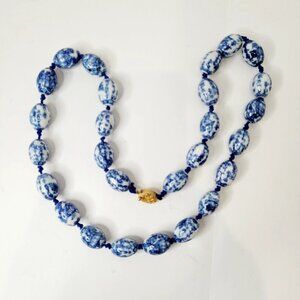 Vtg Hand Knotted Chinese Porcelain Bead Necklace Asian Blue/White Beads 23”